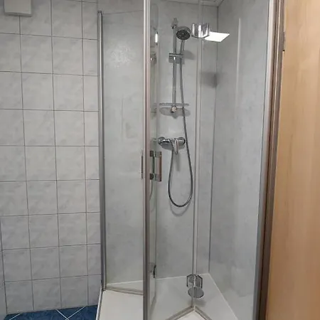 Haus Germania ארפורט