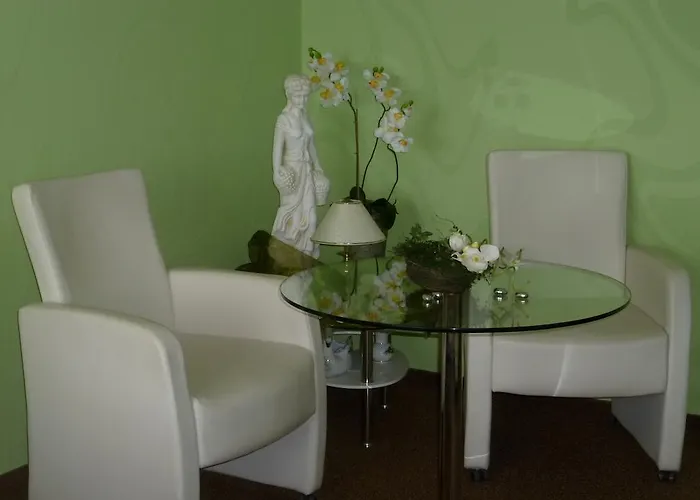 Han/Misafirhane Haus Germania